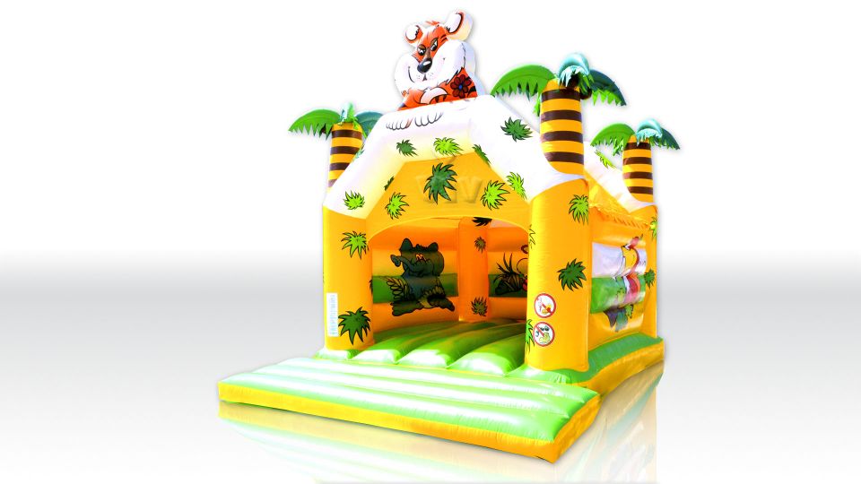 Jungle 5 x 4 m with roof commercial inflatable bounce
