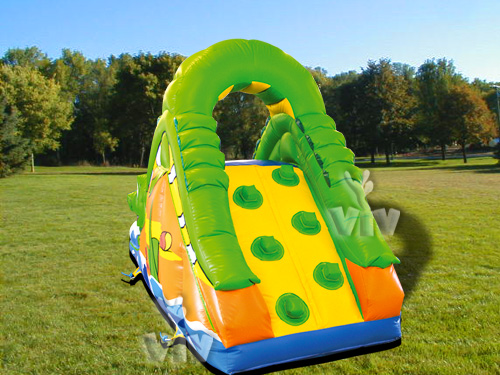 Crocodile-shaped inflatable slide